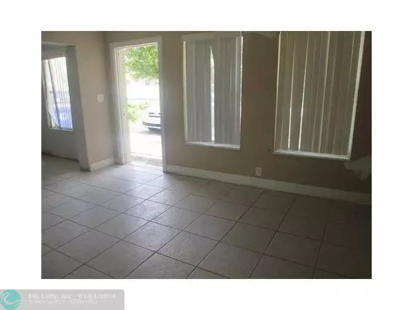 North Lauderdale, FL 33068,6840 SW 16TH CT