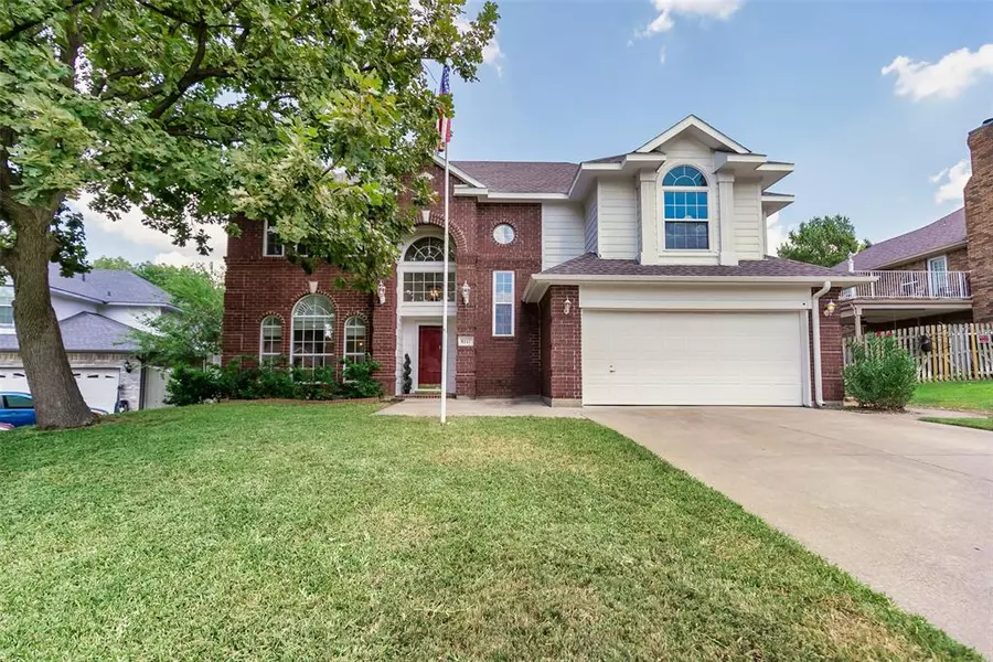 6117 Barnhill Court, Arlington, TX 76016