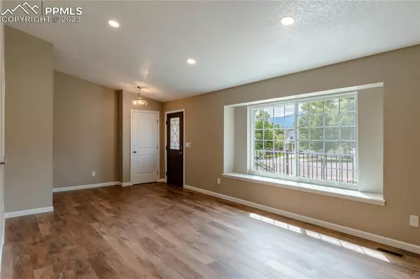 Colorado Springs, CO 80919,6363 Vail CIR