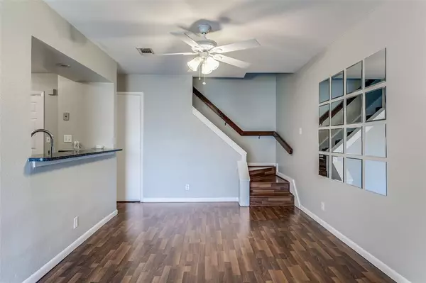 Dallas, TX 75206,5200 Martel Avenue #11H