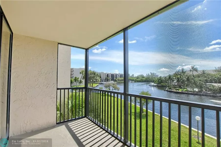 13 Royal Palm Way  #304, Boca Raton, FL 33432