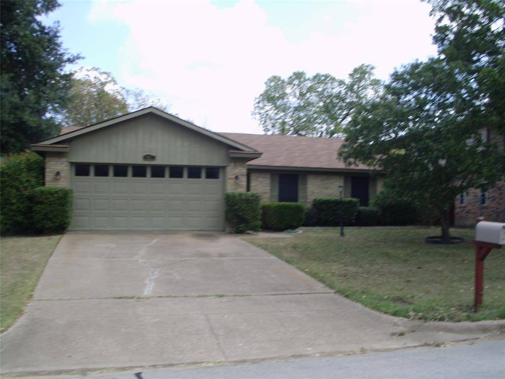Fort Worth, TX 76112,1437 Warren Lane