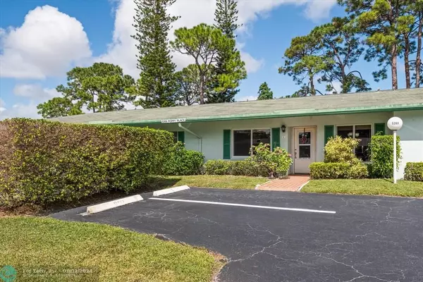 Delray Beach, FL 33484,5269 Poppy Pl  #C