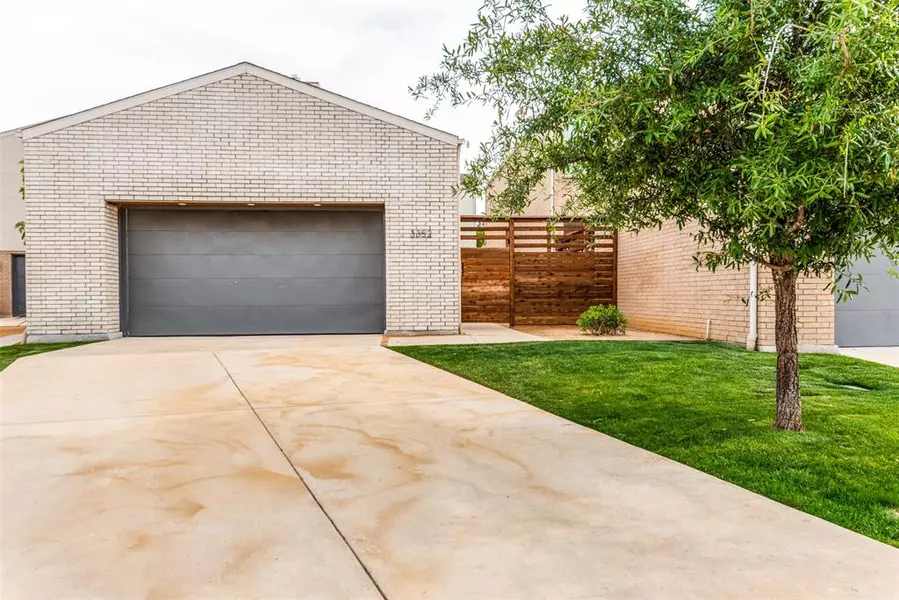 3352 Walchard Court, Dallas, TX 75229