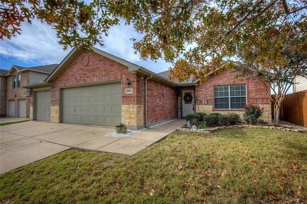 2003 Wellington Point, Heartland, TX 75126