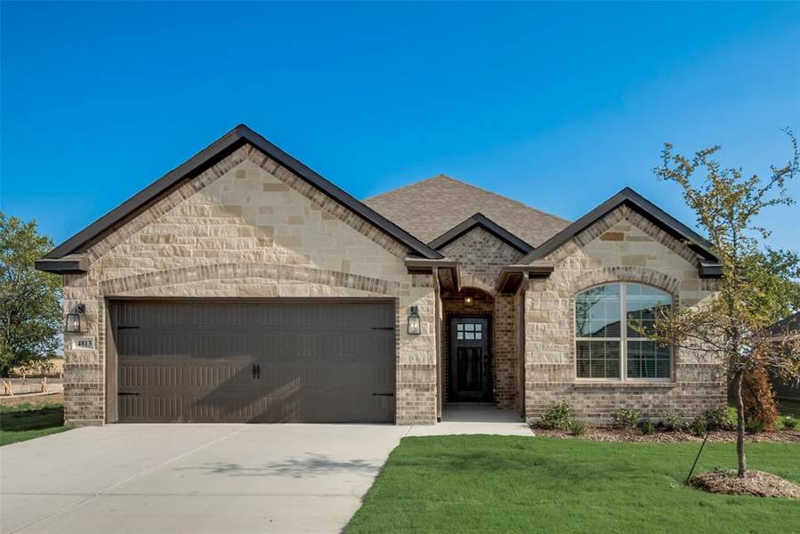 4813 Enclave Drive, Sanger, TX 76266