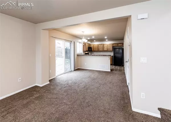 Colorado Springs, CO 80922,5002 Dunecrest DR