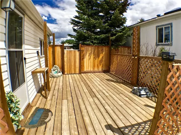 High River, AB T1V 1K1,619 Homestead PL