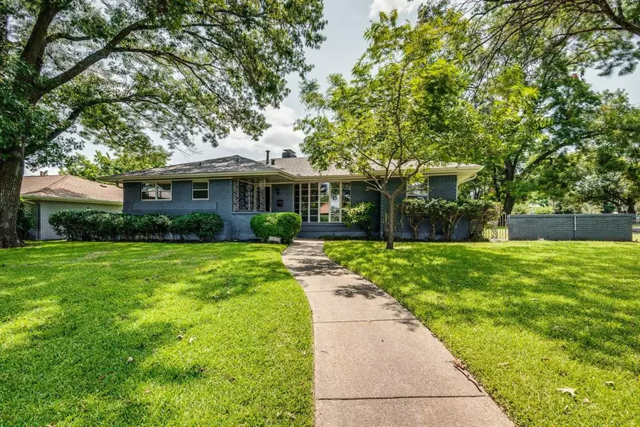 1842 Heather Glen Drive, Dallas, TX 75232