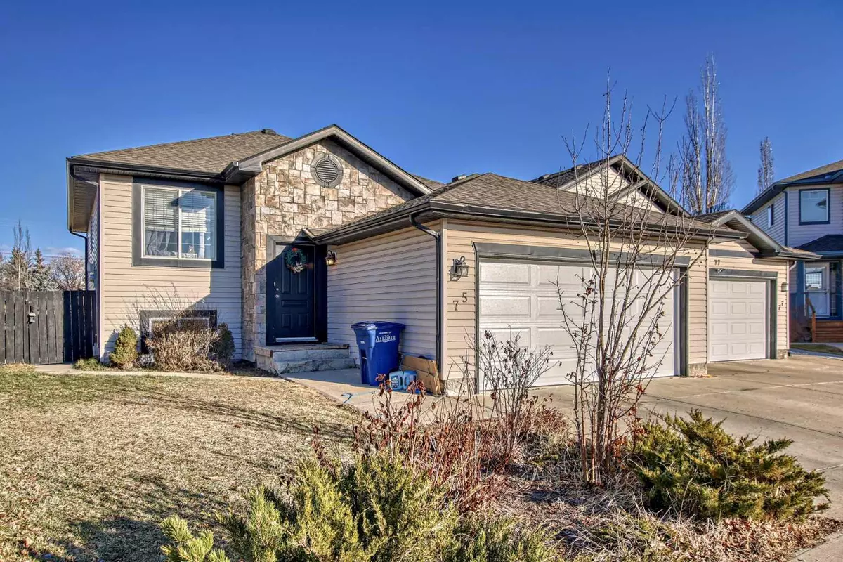 Airdrie, AB T4B 2N4,75 Canoe Close SW