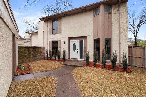 6375 Southpoint Drive, Dallas, TX 75248