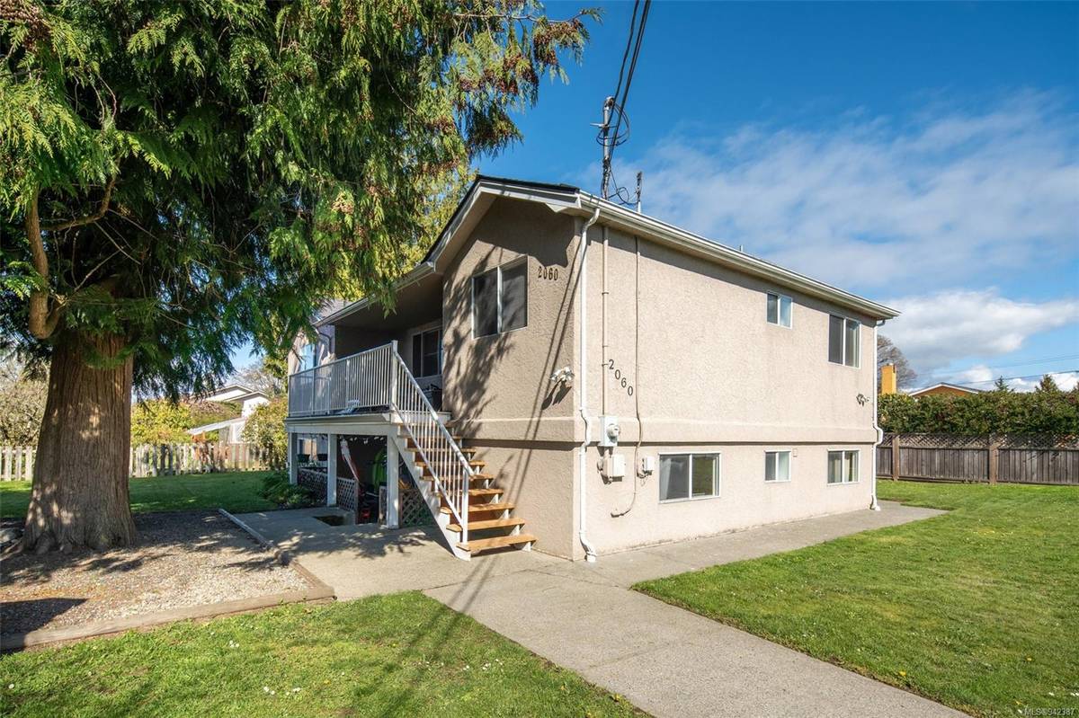 Sidney, BC V8L 1R4,2060 Weiler Ave