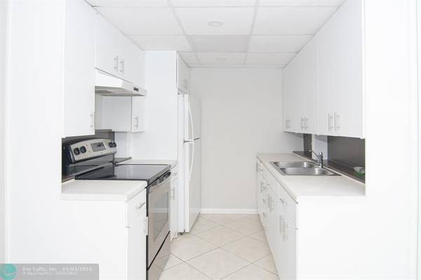 Deerfield Beach, FL 33442,2045 Cambridge C  #2045