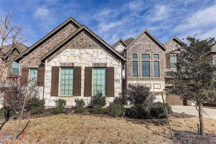 922 Amber Knoll Drive, Rockwall, TX 75087