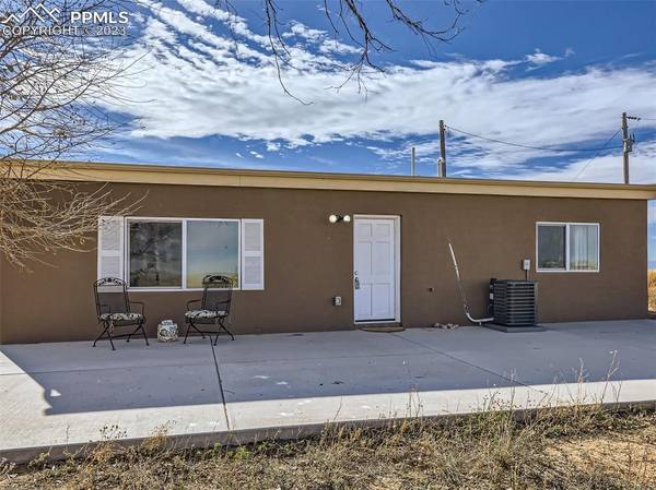 30207 Antioch RD, Yoder, CO 80864