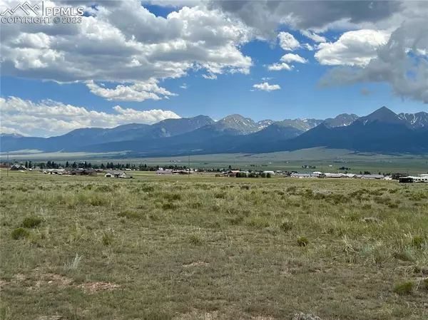 1605 County Road 243, Westcliffe, CO 81252