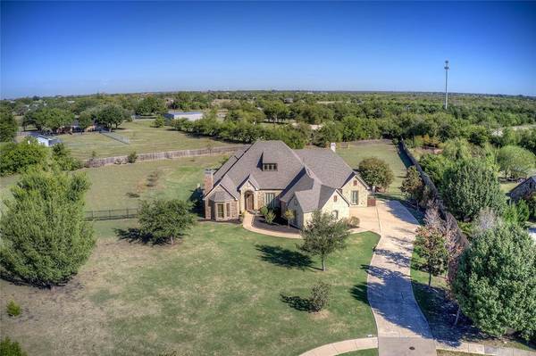 8 Winterhawk Drive, Mclendon Chisholm, TX 75032