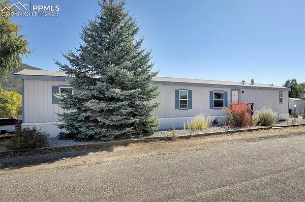 Salida, CO 81201,901 Maple DR