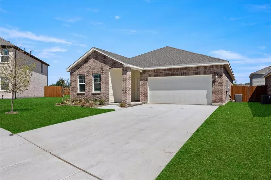 1676 Hossler Trail, Fort Worth, TX 76052