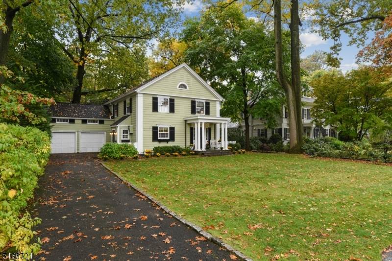 23 Hamilton Rd, Glen Ridge Boro Twp., NJ 07028