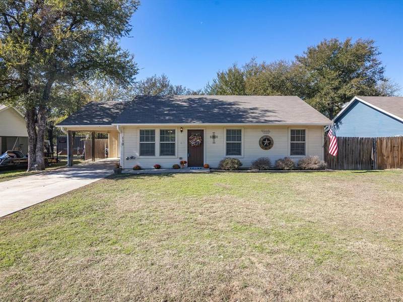 110 Shady Springs Drive, Runaway Bay, TX 76426