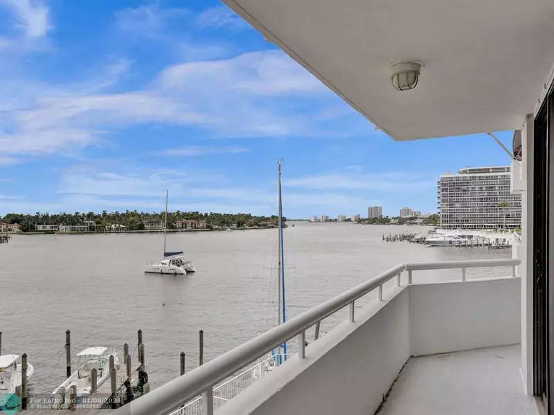 6830 Indian Creek Dr  #3D, Miami Beach, FL 33141