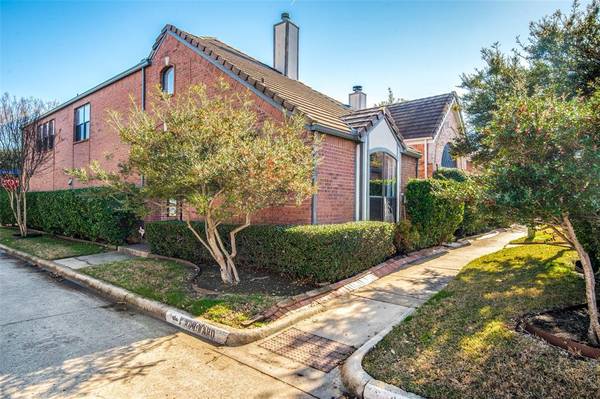 17061 Windward Lane, Addison, TX 75001