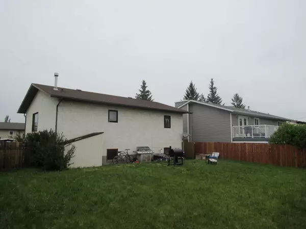 Sundre, AB T0M1X0,101 9th Av NE