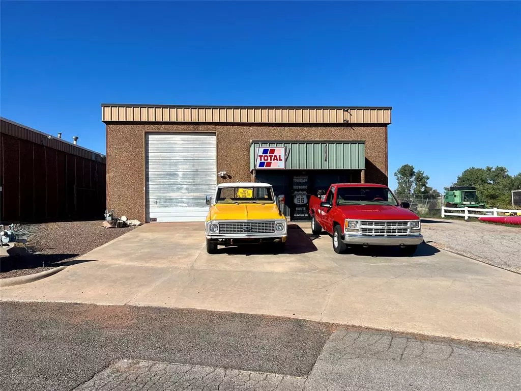 Elk City, OK 73644,1326 Airport Industrial Road