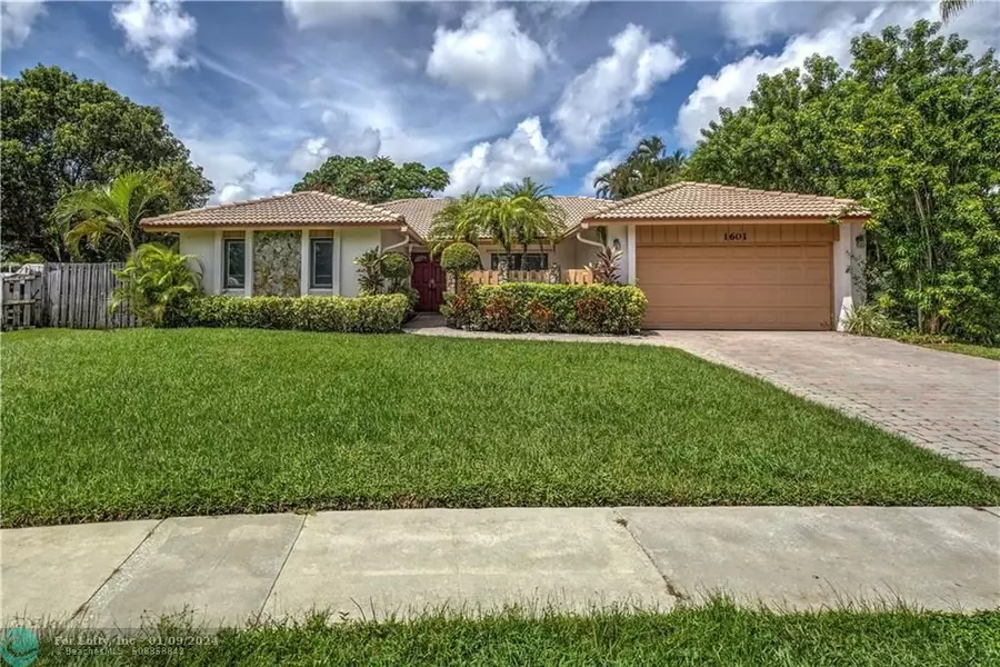 1601 NW 98TH AVE, Plantation, FL 33322