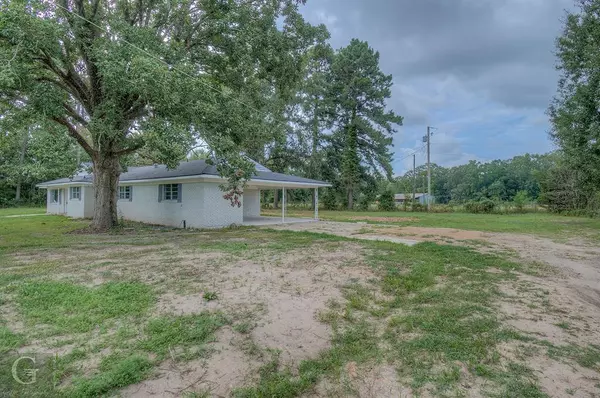 Ringgold, LA 71068,1028 Highway 71