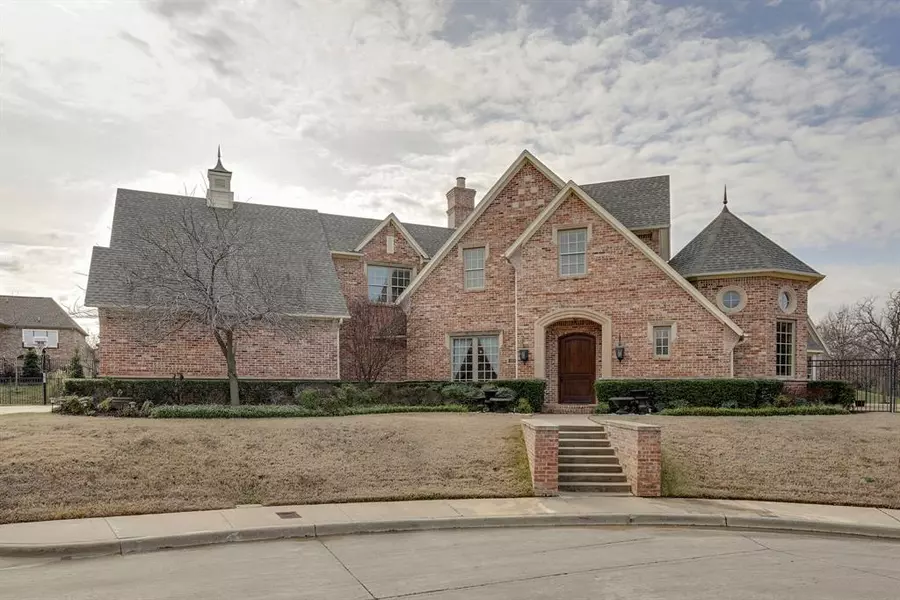 117 Stillwater Circle, Colleyville, TX 76034