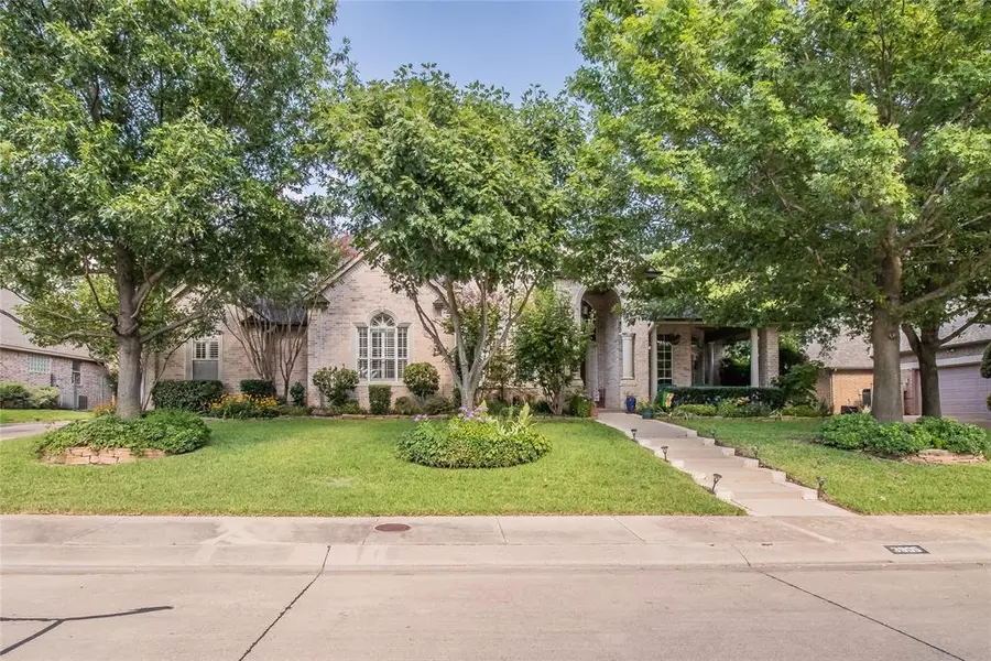 3905 Treemont Circle, Colleyville, TX 76034