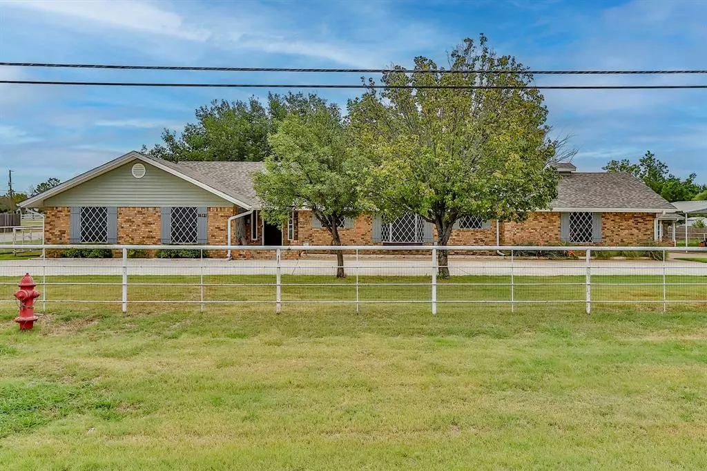 Haslet, TX 76052,1501 Fm 156 S