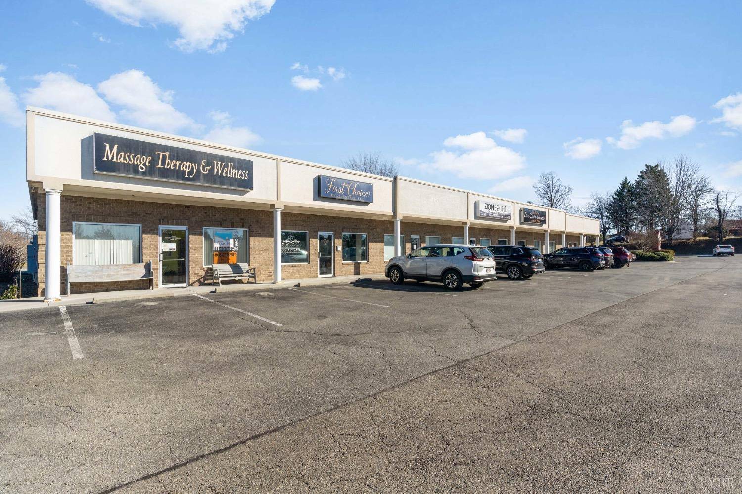 Moneta, VA 24121,13455 Booker T Washington HWY