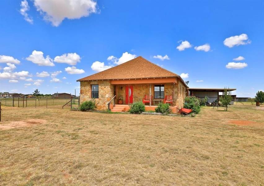 5716 Fm 605, Hawley, TX 79525