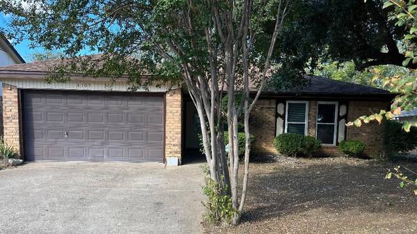 4105 Cypress Springs Drive,  Arlington,  TX 76001