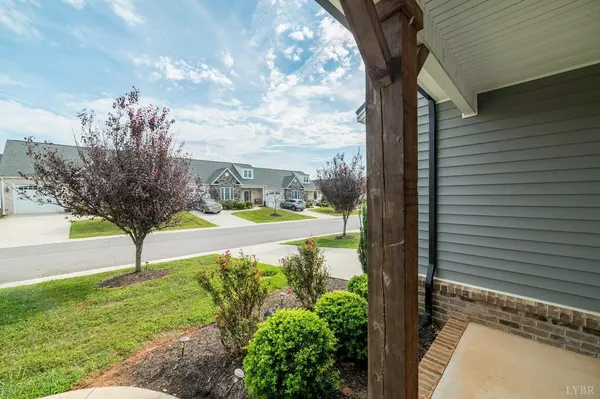 Forest, VA 24551,1063 Cobblestone LN