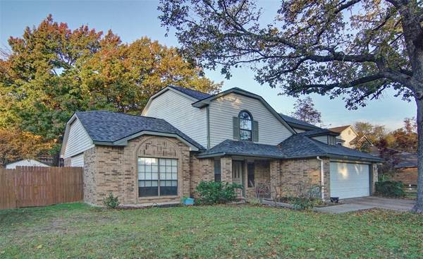 2026 Wedgewood Drive, Grapevine, TX 76051