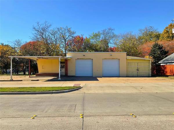 1615 S 5th Street,  Garland,  TX 75040