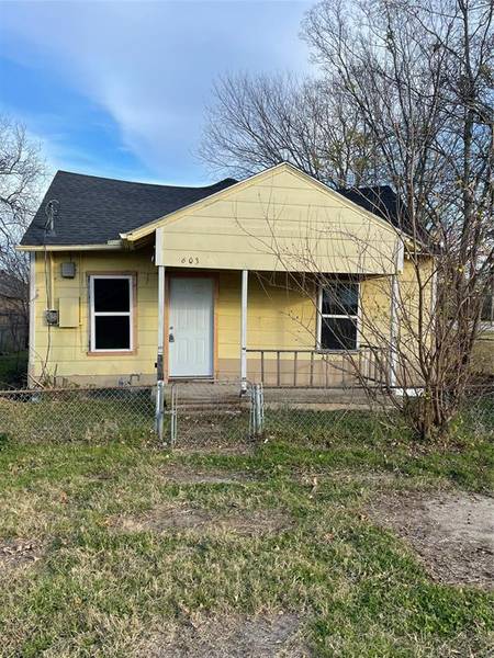 603 S Catherine Street, Terrell, TX 75160