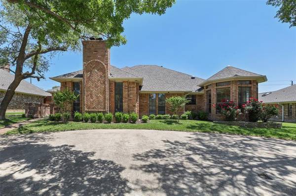 18008 Carrollwood Drive, Dallas, TX 75252