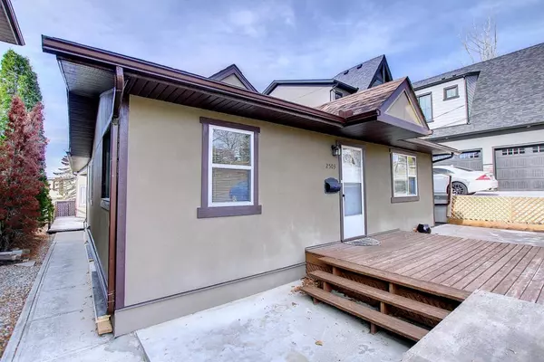 Calgary, AB T3B 1B8,2503 48 ST NW