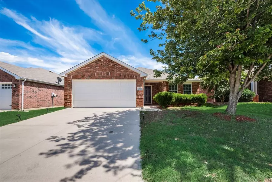 6241 Trinity Creek Drive, Fort Worth, TX 76179