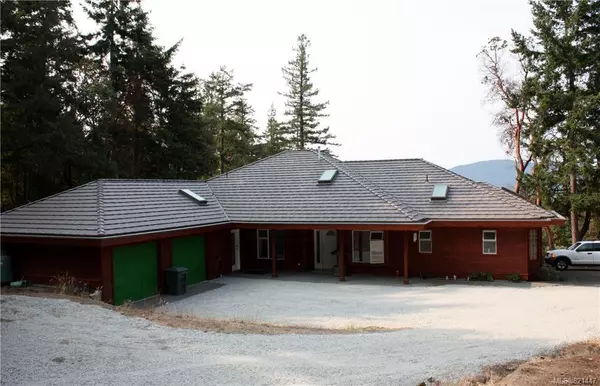 Salt Spring, BC V8K 1G9,110 Murrelet Pl