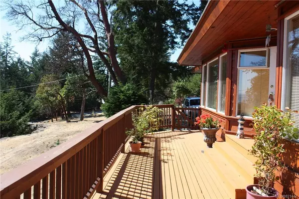 Salt Spring, BC V8K 1G9,110 Murrelet Pl