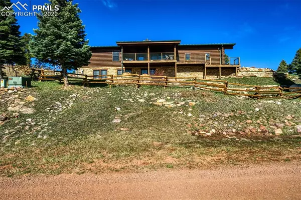 8774 Ridge RD, Beulah, CO 81023