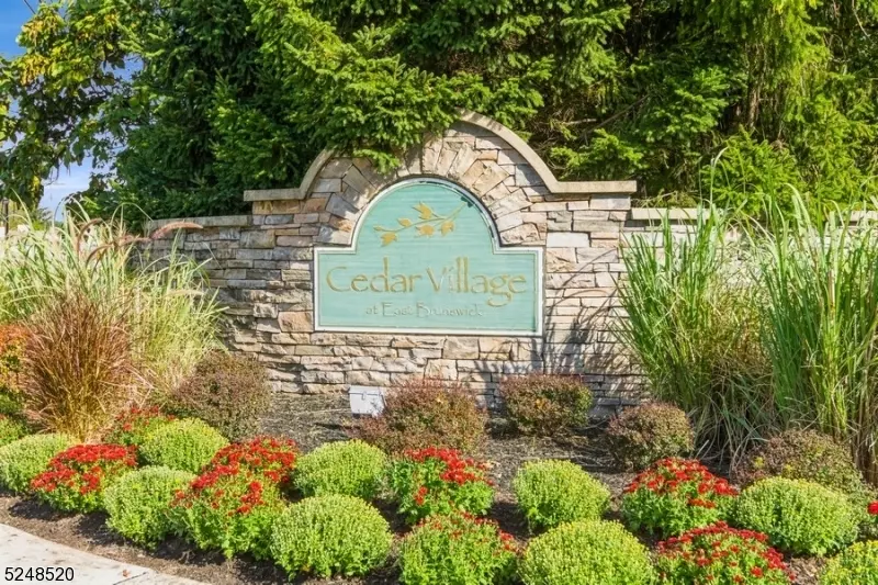 3402 Cedar Village Blvd #402, East Brunswick Twp., NJ 08816