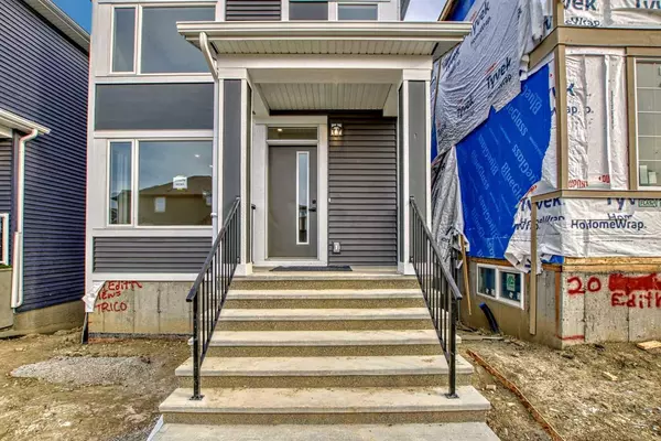 Calgary, AB T3R 1S6,24 Edith Mews NW