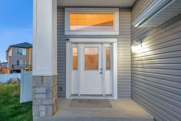 Calgary, AB T3J 5J5,68 Saddleland Close NE